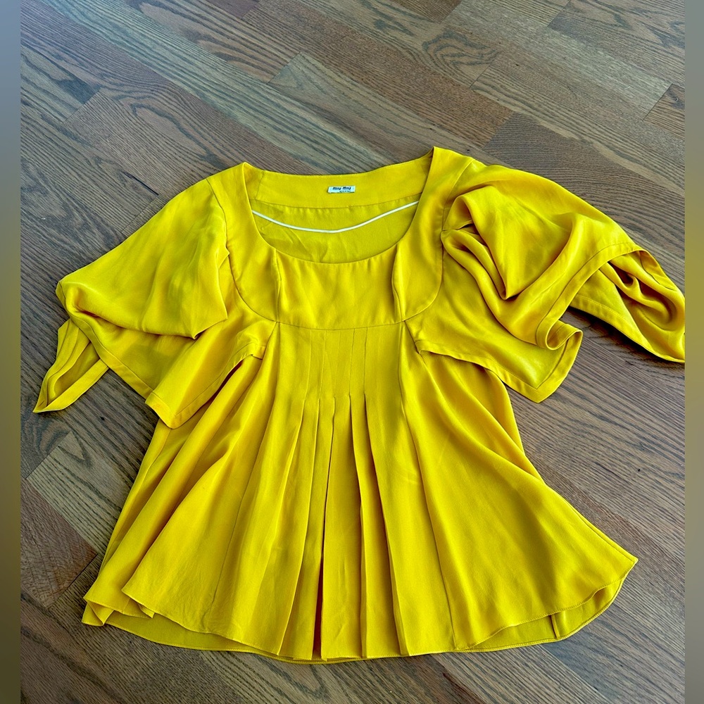GORG Miu Miu Mustard yellow Silk Top